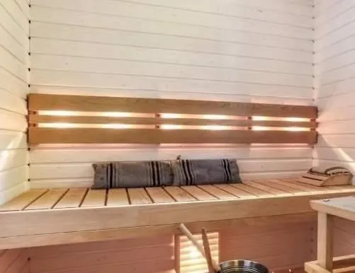 Дом отдыха Hienoa Talo Porealtaalla Laehellae Helsinkiae Ja Lentokenttaeae